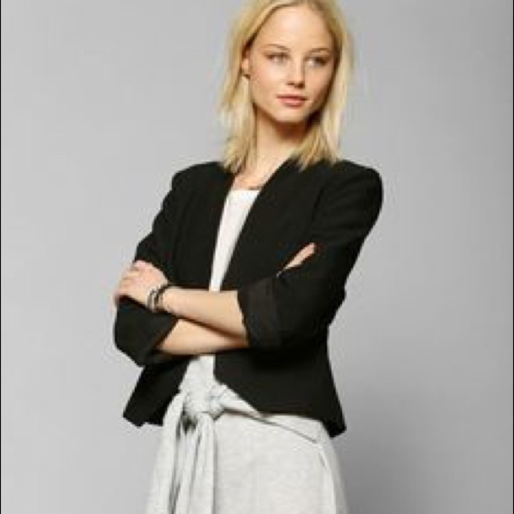 Costa Blanca Cropped Blazer-Size M